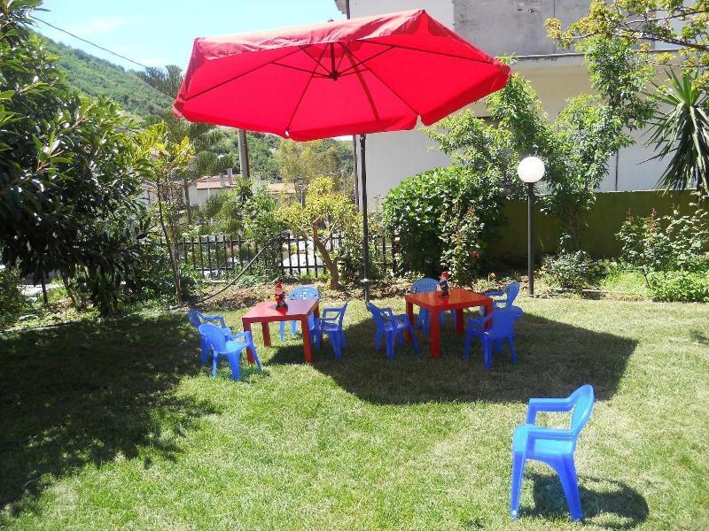 אקואפסה Real Asturias Hotel מראה חיצוני תמונה