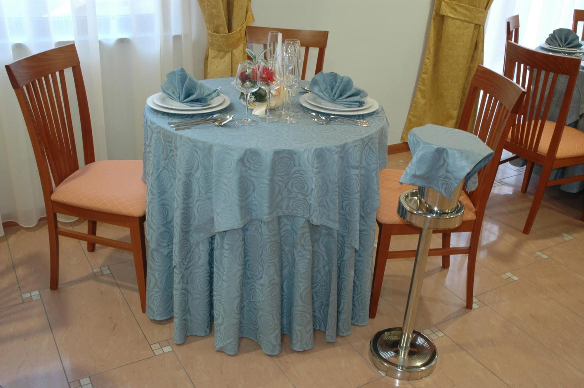 אקואפסה Real Asturias Hotel מראה חיצוני תמונה