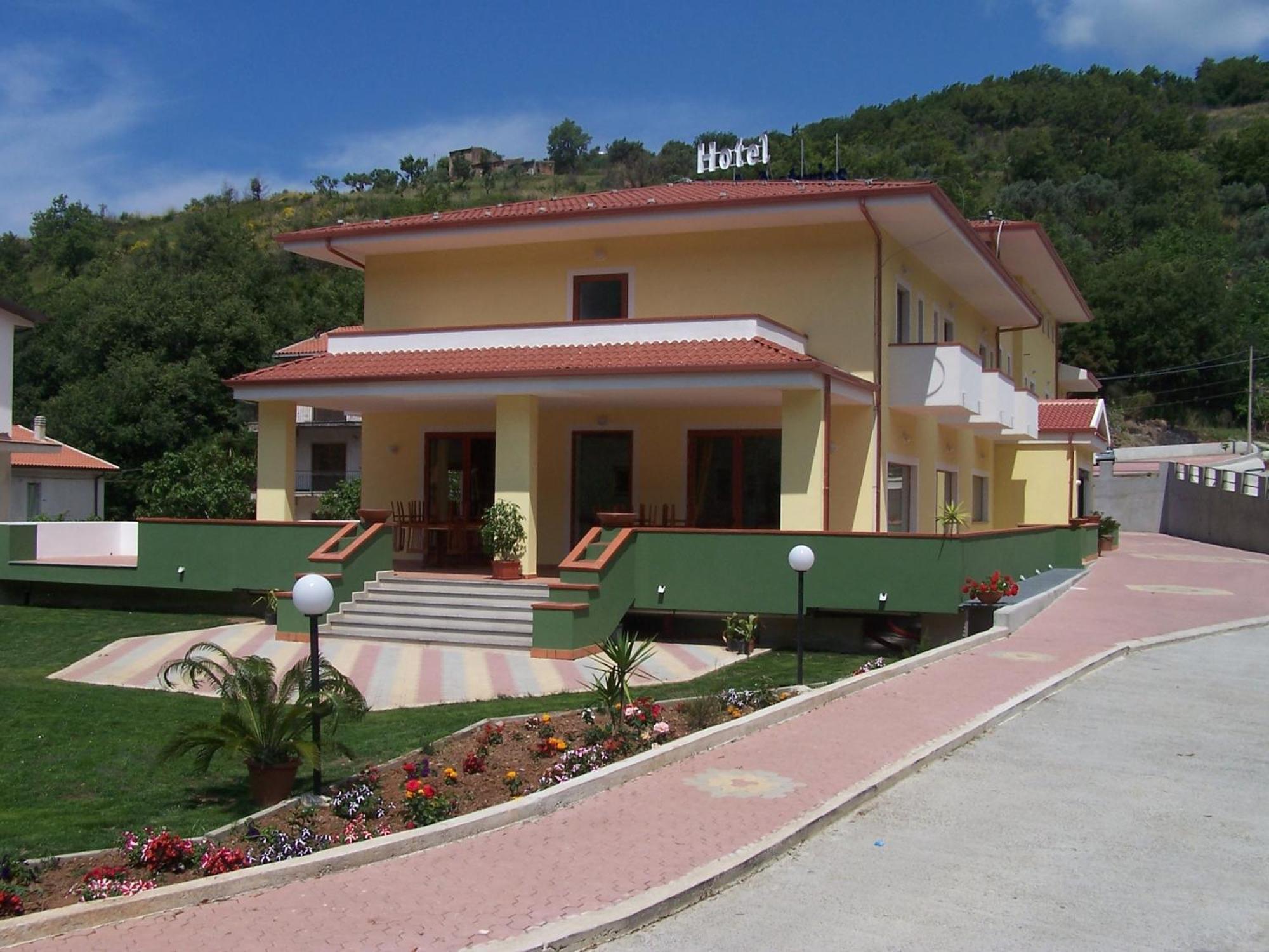 אקואפסה Real Asturias Hotel מראה חיצוני תמונה